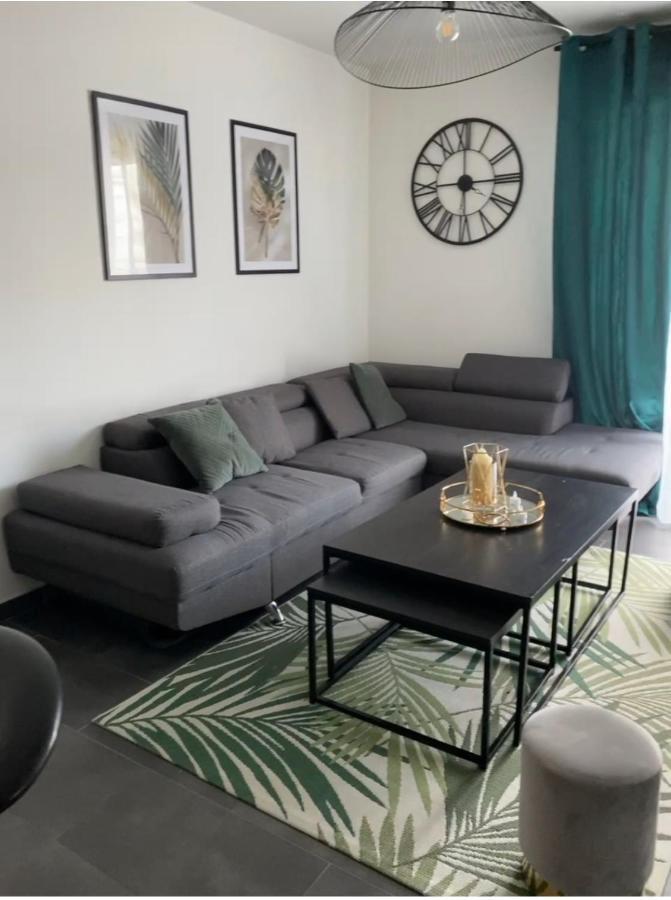 Appartement Vert Corbeil-Essonnes Eksteriør bilde