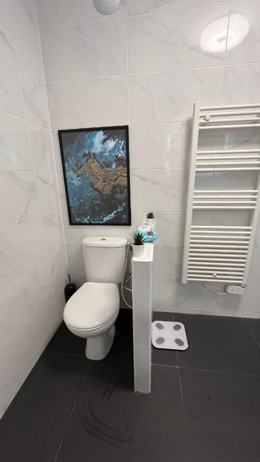 Appartement Vert Corbeil-Essonnes Eksteriør bilde